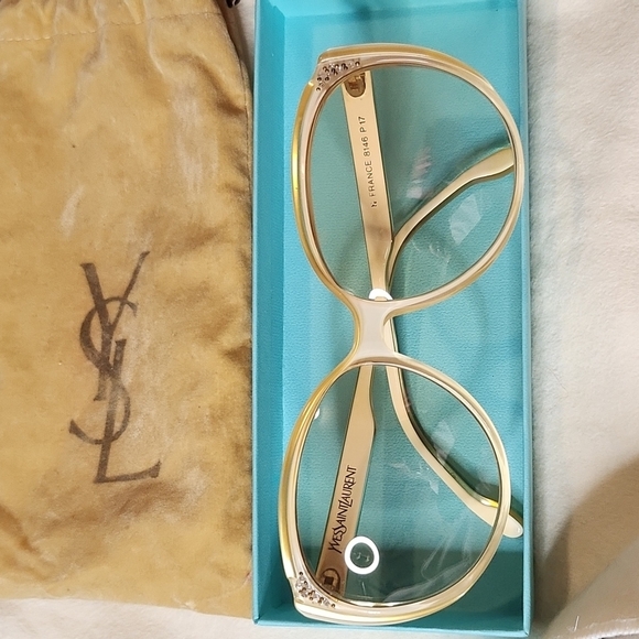 Yves Saint Laurent Vintage YSL sunglasses Authentic - Picture 1 of 16